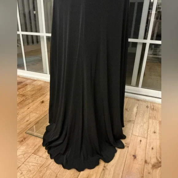 Mac Duggal Prom Event Black Beaded Evening Gown Embellished Bodice Woman Size 4 - Picture 11 of 16